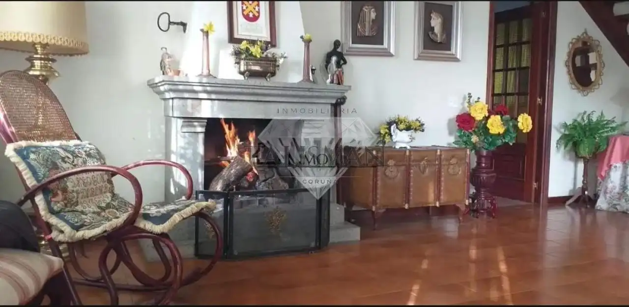 Sala de estar de Casa o chalet de alquiler en Vilagarcía de Arousa con Calefacción, Jardín privado y Terraza