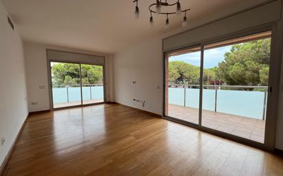 Living room of Flat to rent in Gavà  with Air Conditioner, Terrace and Balcony