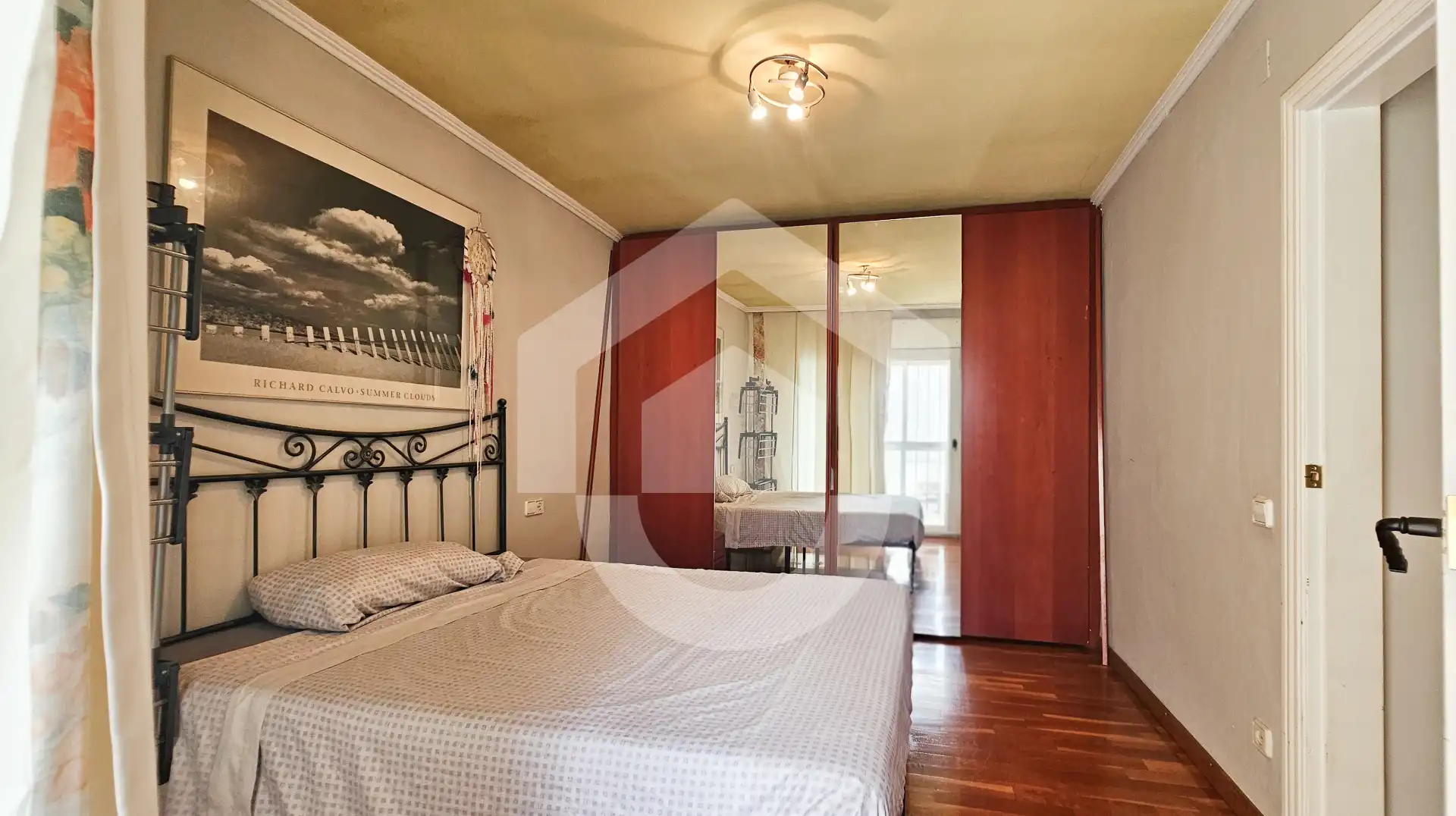 Schlafzimmer von Wohnung zum Verkauf in Barcelona mit Klimaanlage, Heizung und Parkett