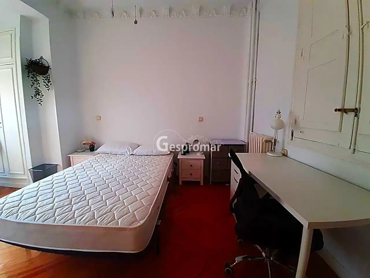 Habitación en De San Bernardo, Universidad - Malasaña