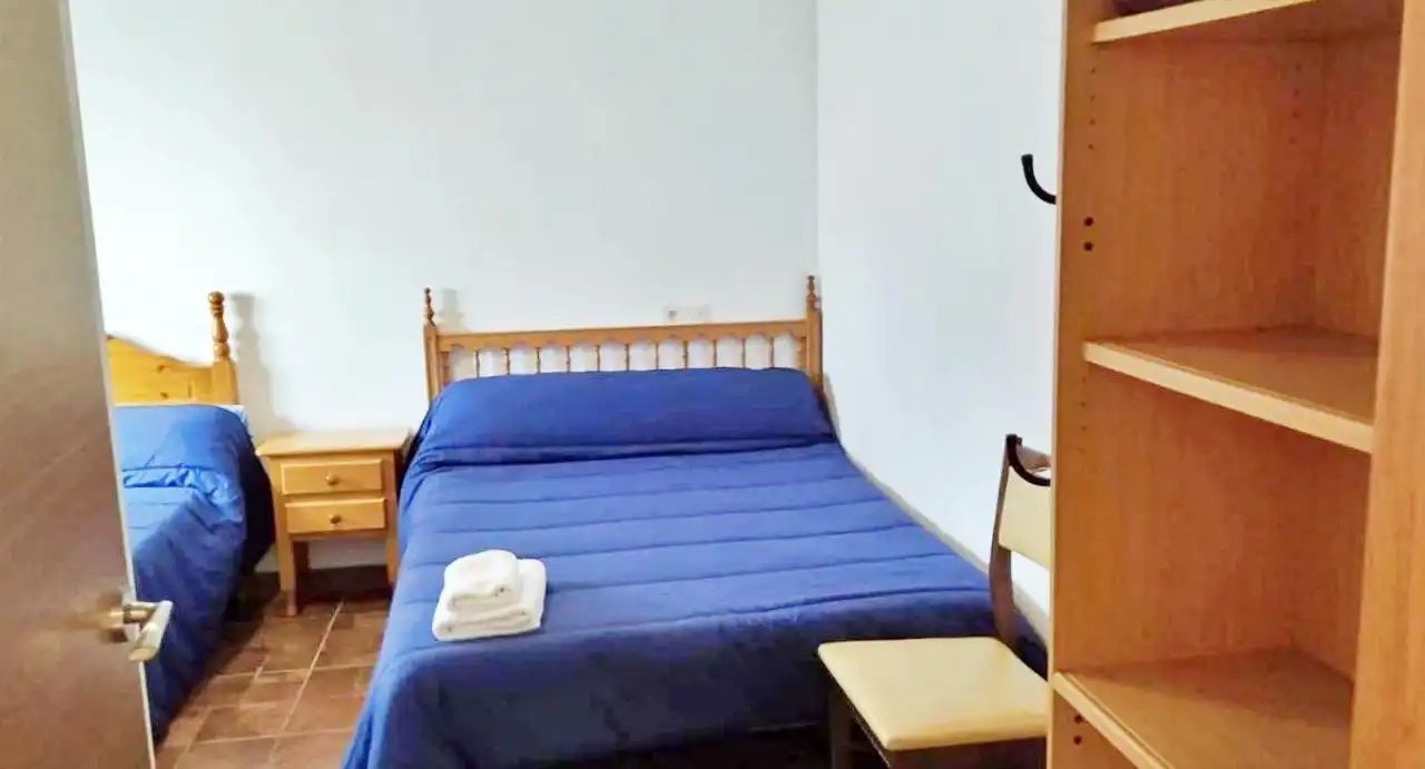 Habitación de Casa o chalet en venta en Alcalá del Júcar con Aire acondicionado, Jardín privado y Terraza