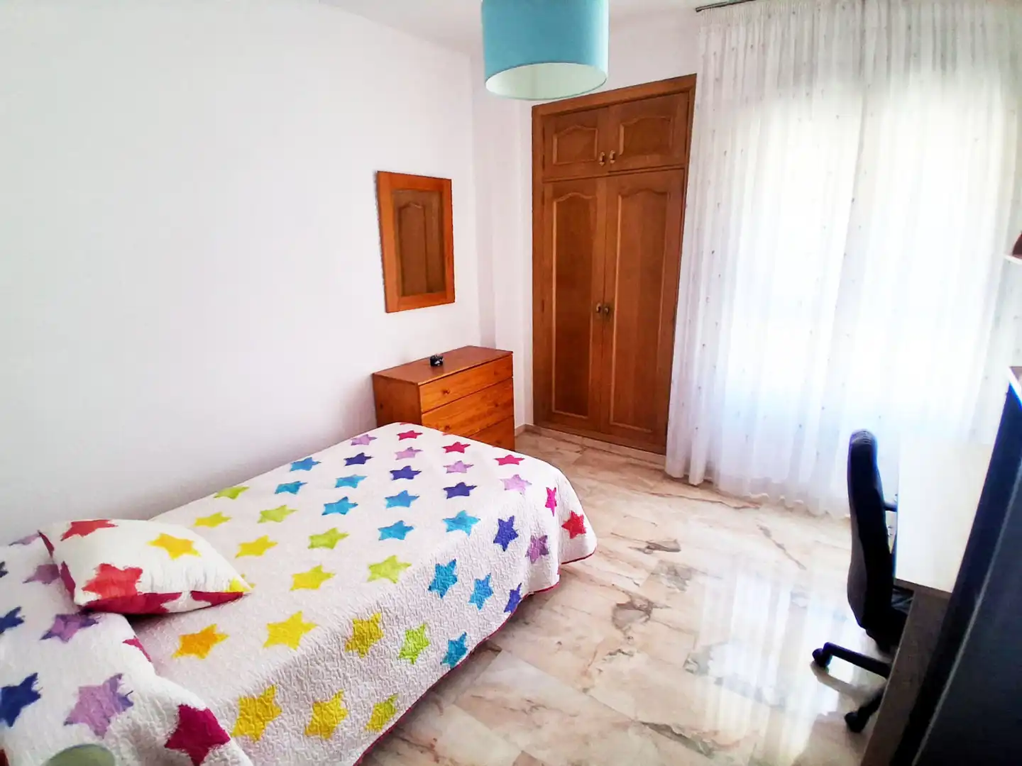 Bedroom of Apartments for rent in Granada  with Air Conditioner, Furnished and Oven