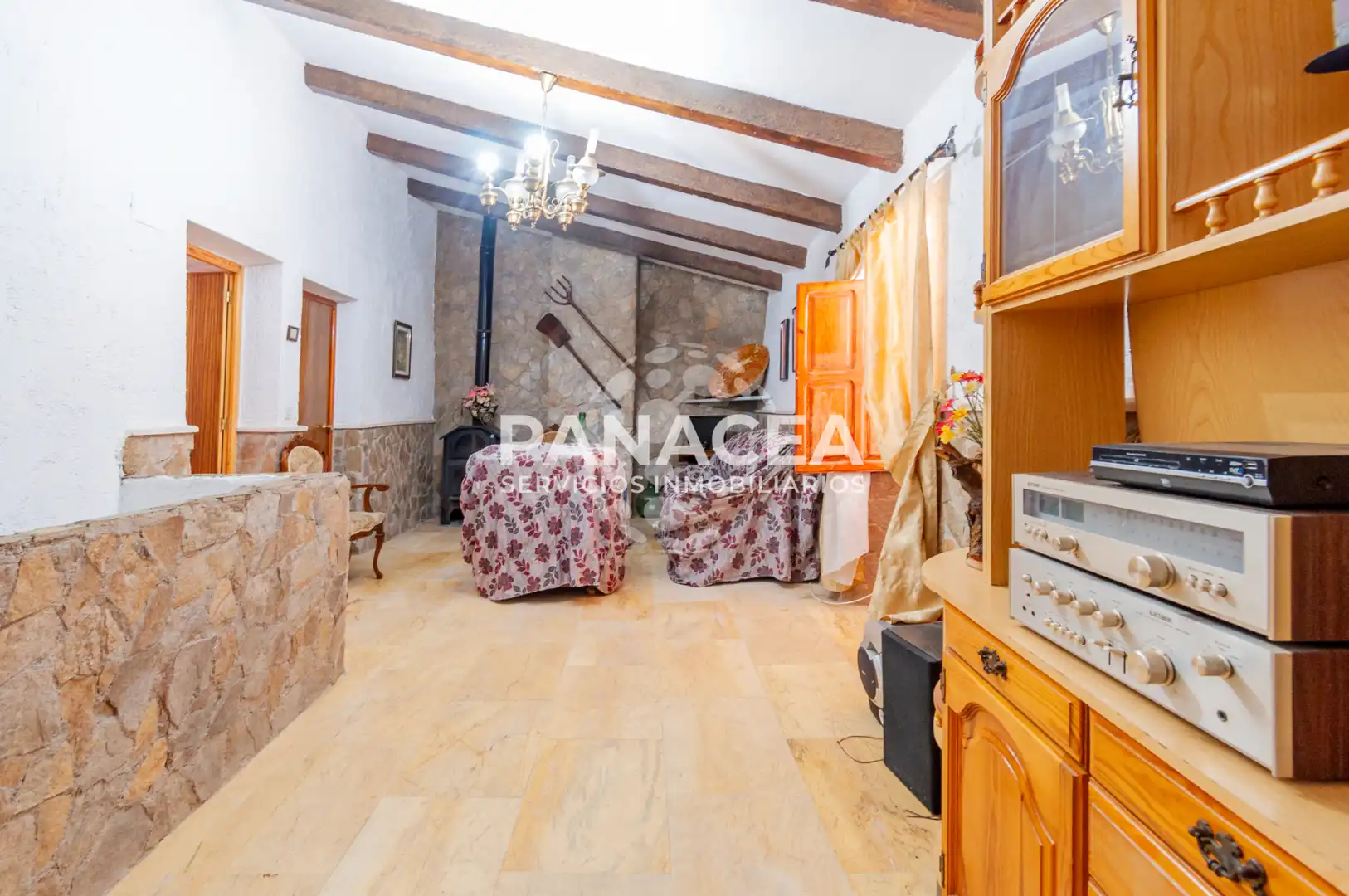 Haus oder Chalet zum Verkauf in Chercos mit Privatgarten, Möbliert und Ofen