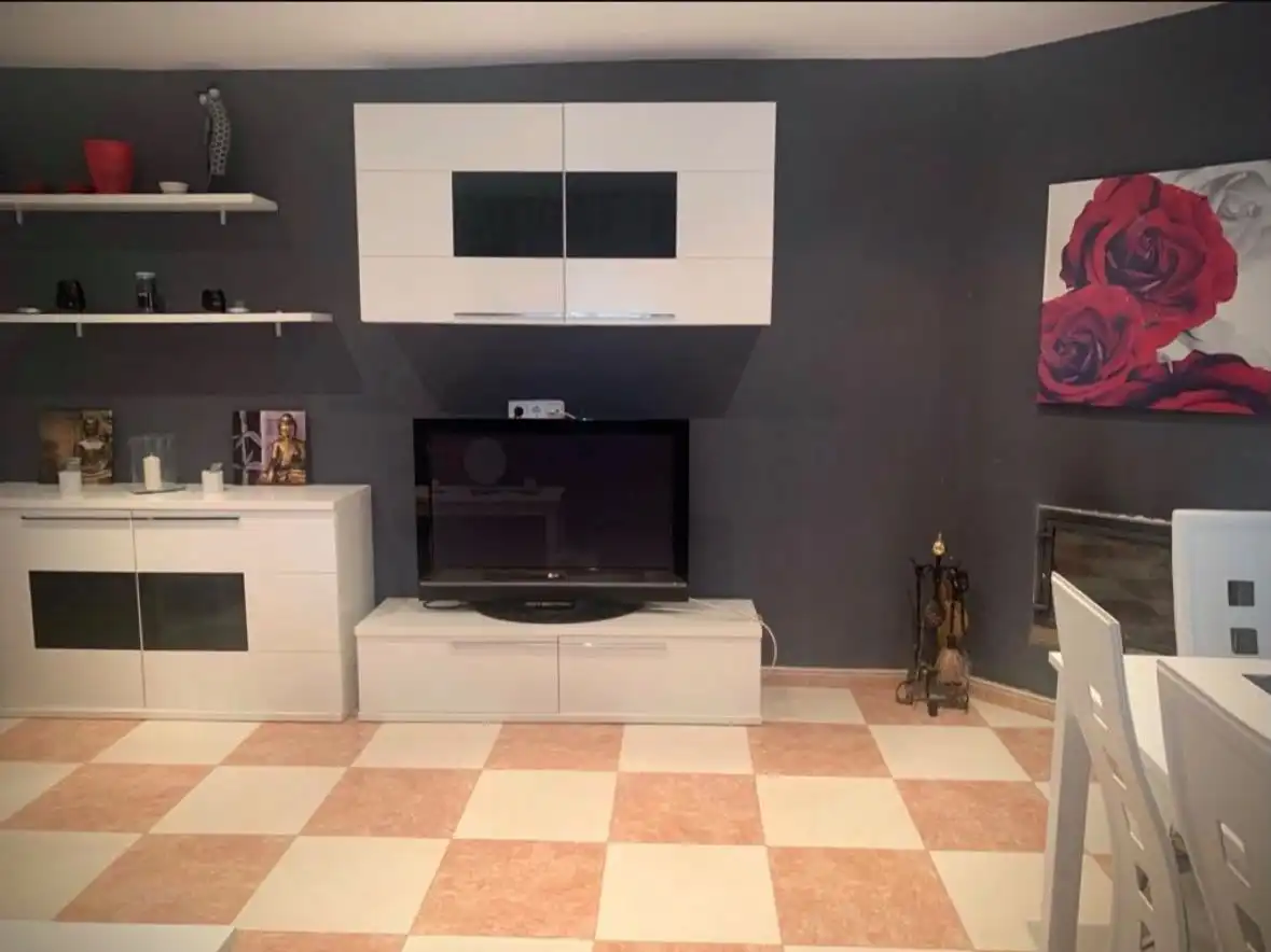 Sala de estar de Casa o chalet en venta en Lozoya con Jardín privado, Terraza y Piscina