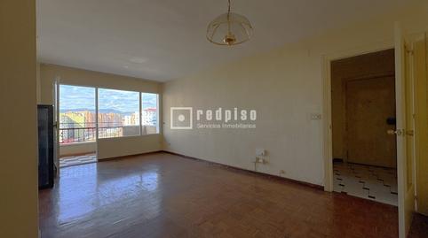 Foto 3 de Pis en venda a Jucar, Los Guindos - Parque Mediterráneo - Santa Paula, Málaga Capital