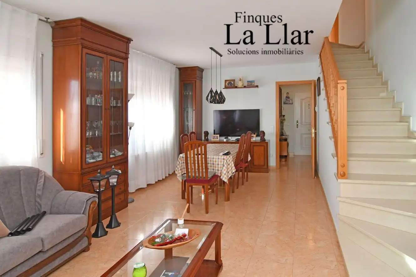 Casa o xalet en venda a MARTI I POL, Rodonyà
