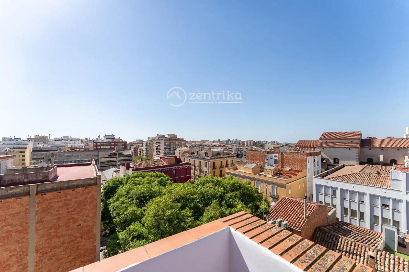 Vista exterior de Àtic en venda en Reus amb Aire condicionat, Calefacció i Terrassa