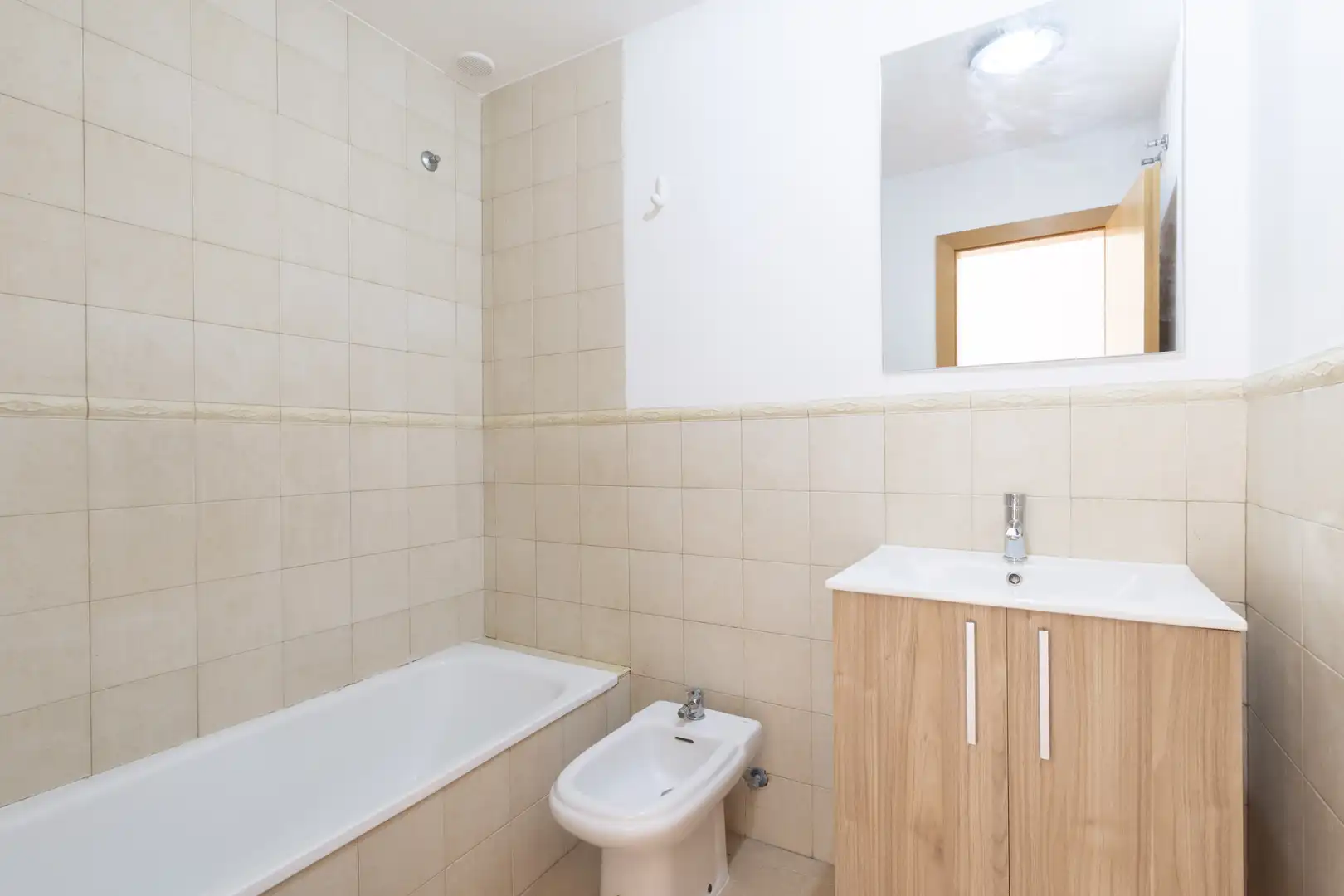 Bathroom of Flat for sale in Adeje  with Private garden, Terrace and Swimming Pool