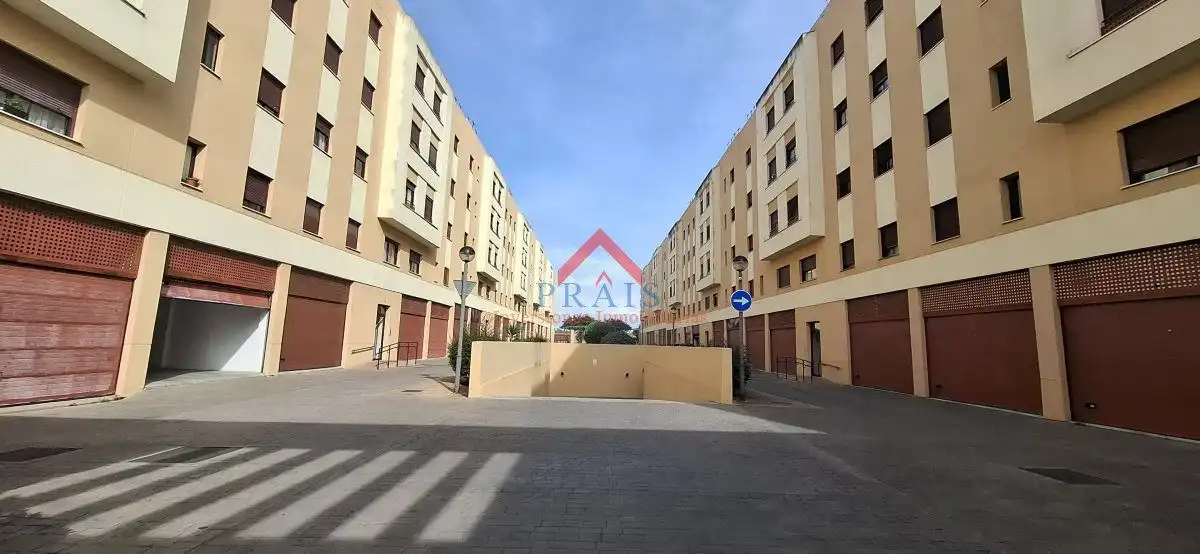 Exterior view of Flat for sale in Utrera  with Storage room