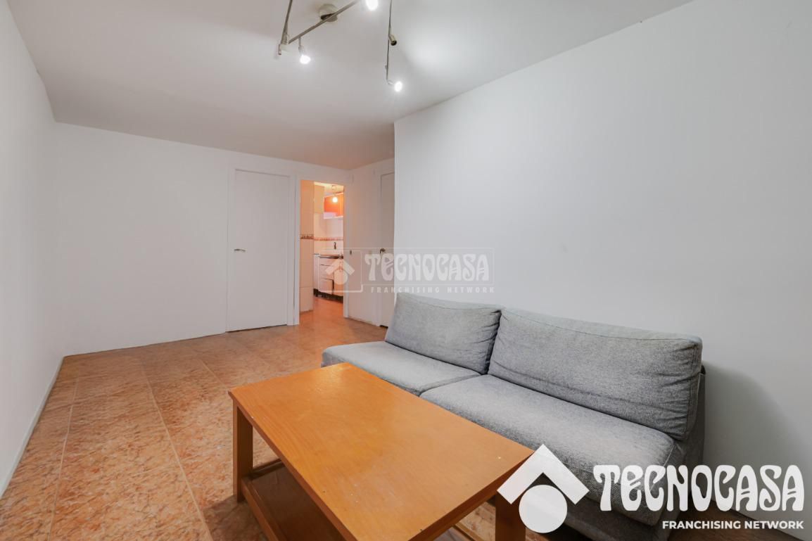 Living room of Flat for sale in Badalona