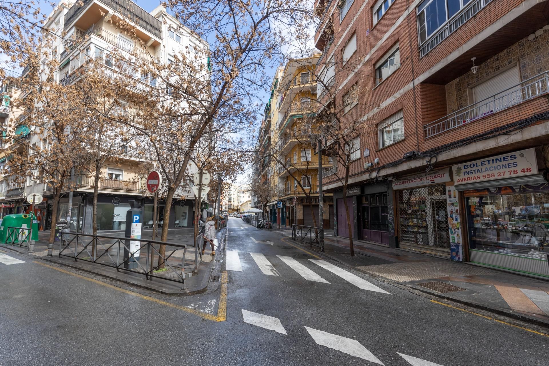 Vista exterior de Pis en venda en  Granada Capital amb Parquet