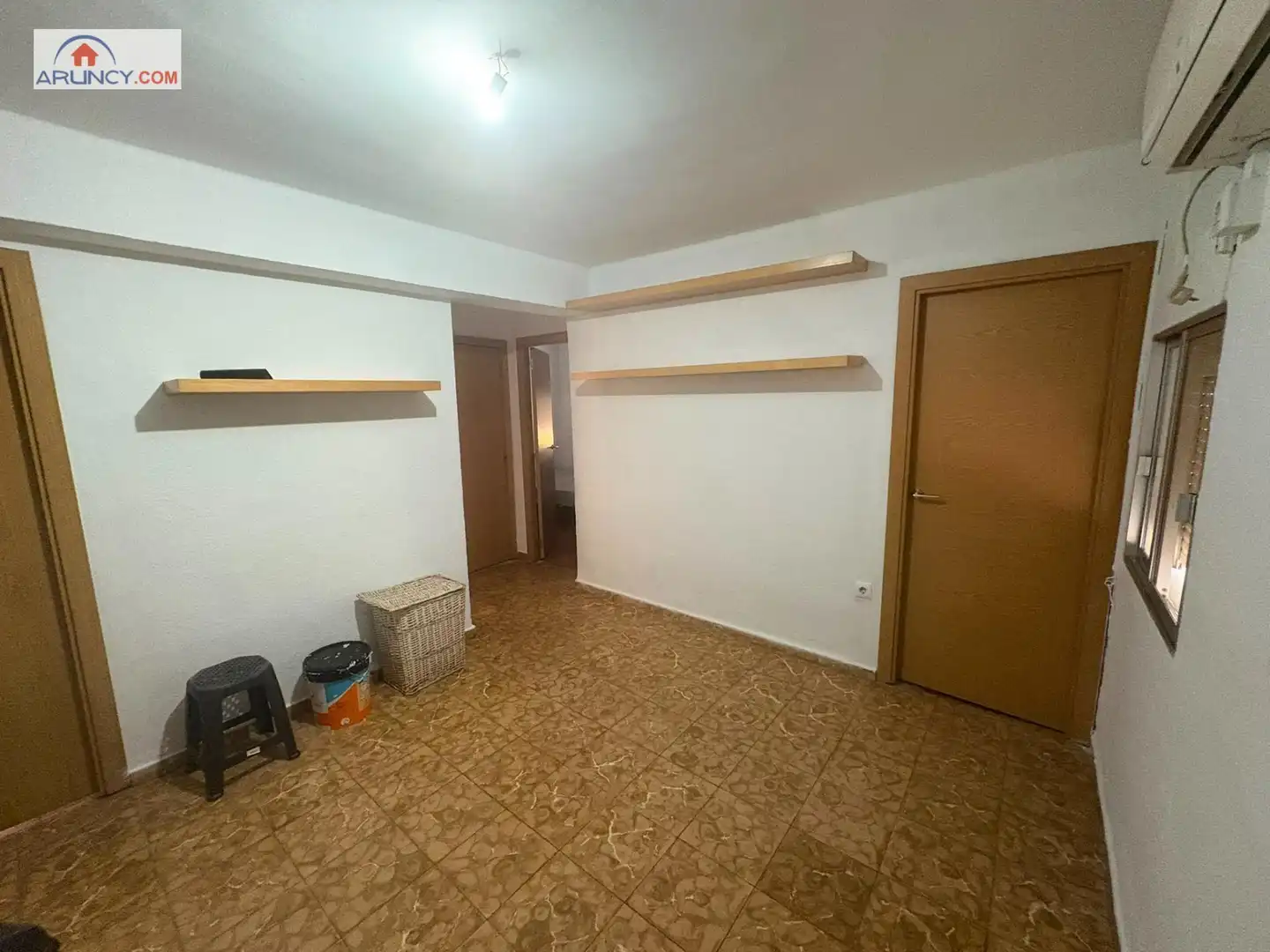 Wohnung zur Miete in Sevilla mit Klimaanlage und Heizung