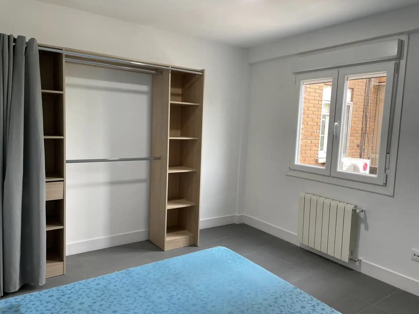 Habitación de Piso en venta en Madrid con Calefacción, Terraza y Horno