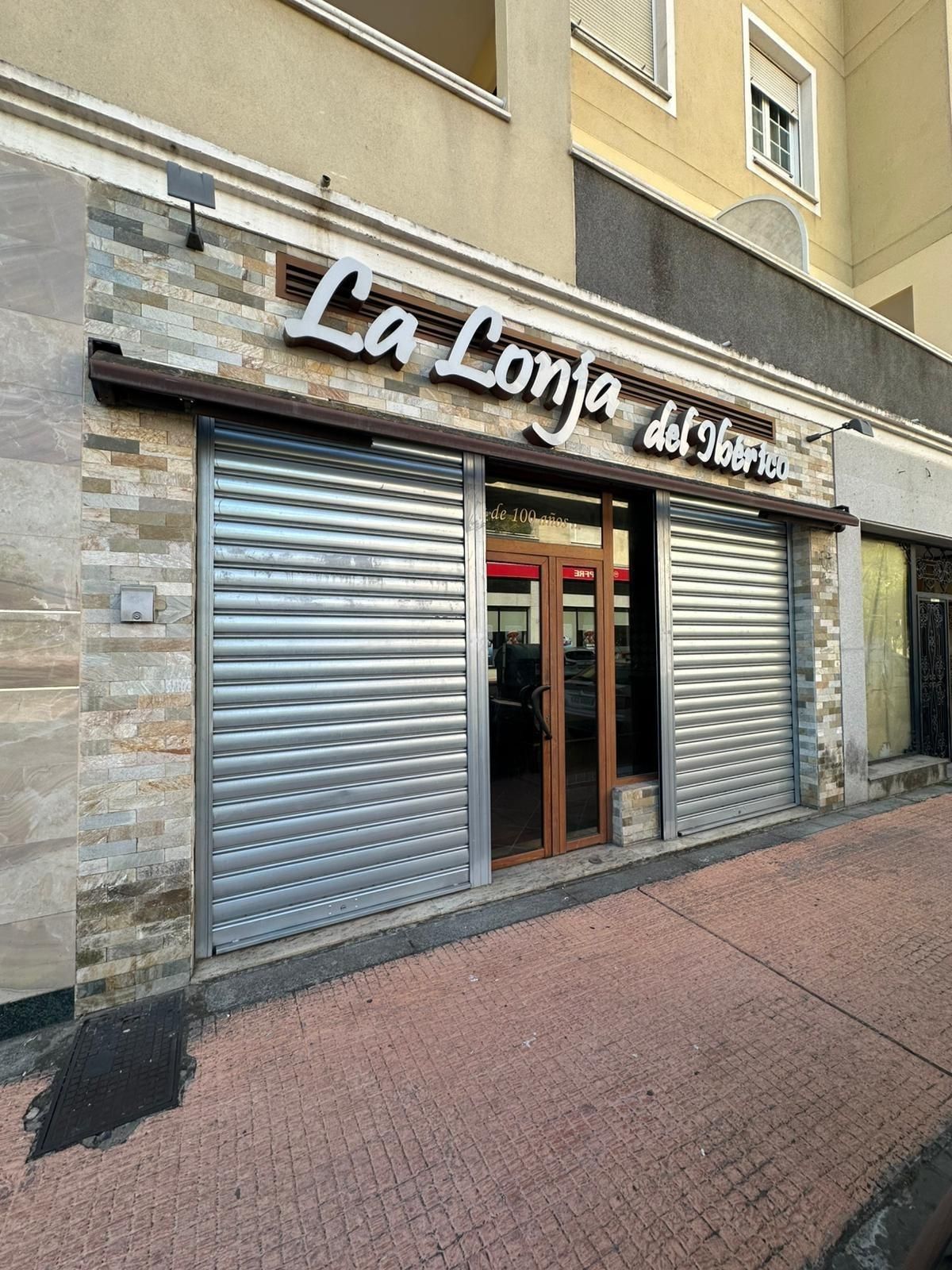 Local de alquiler en Avenida Elvas