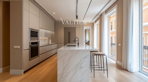 Photo 3 of Flat for sale in Antonio Maura, Jerónimos, Madrid Capital