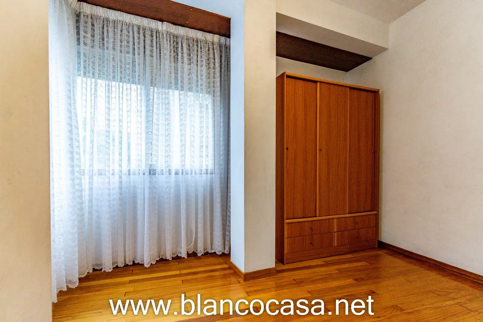 Habitación de Casa o chalet en venta en Malpica de Bergantiños con Calefacción, Trastero y Amueblado