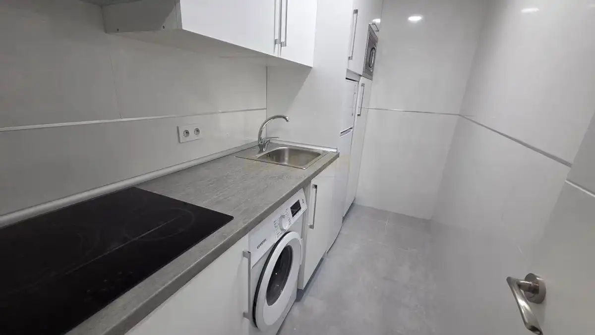 Local comercial en venda a Centro, imagen 4