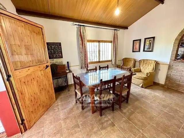 Comedor de Finca rústica en venta en Adamuz