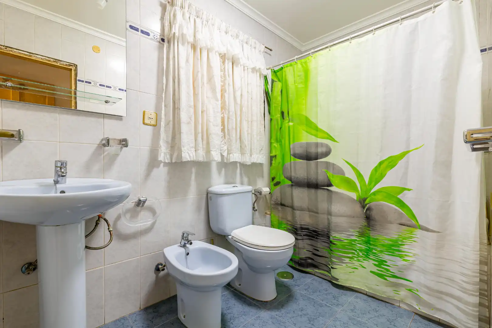 Bathroom of Houses for sale in Las Palmas de Gran Canaria  with Terrace, Storage room and Balcony