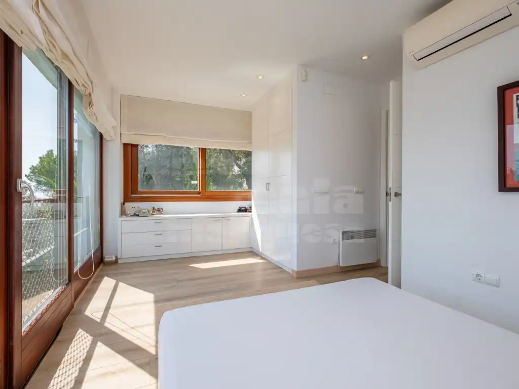 Bedroom of Houses for sale in Palafrugell