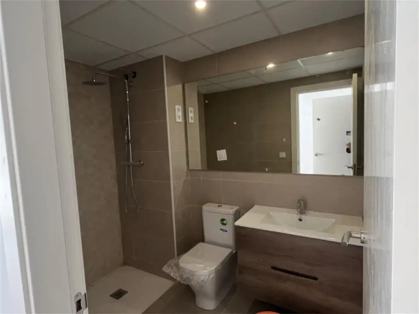 Baño de Piso en venta en Can Serra - Pubilla Cases