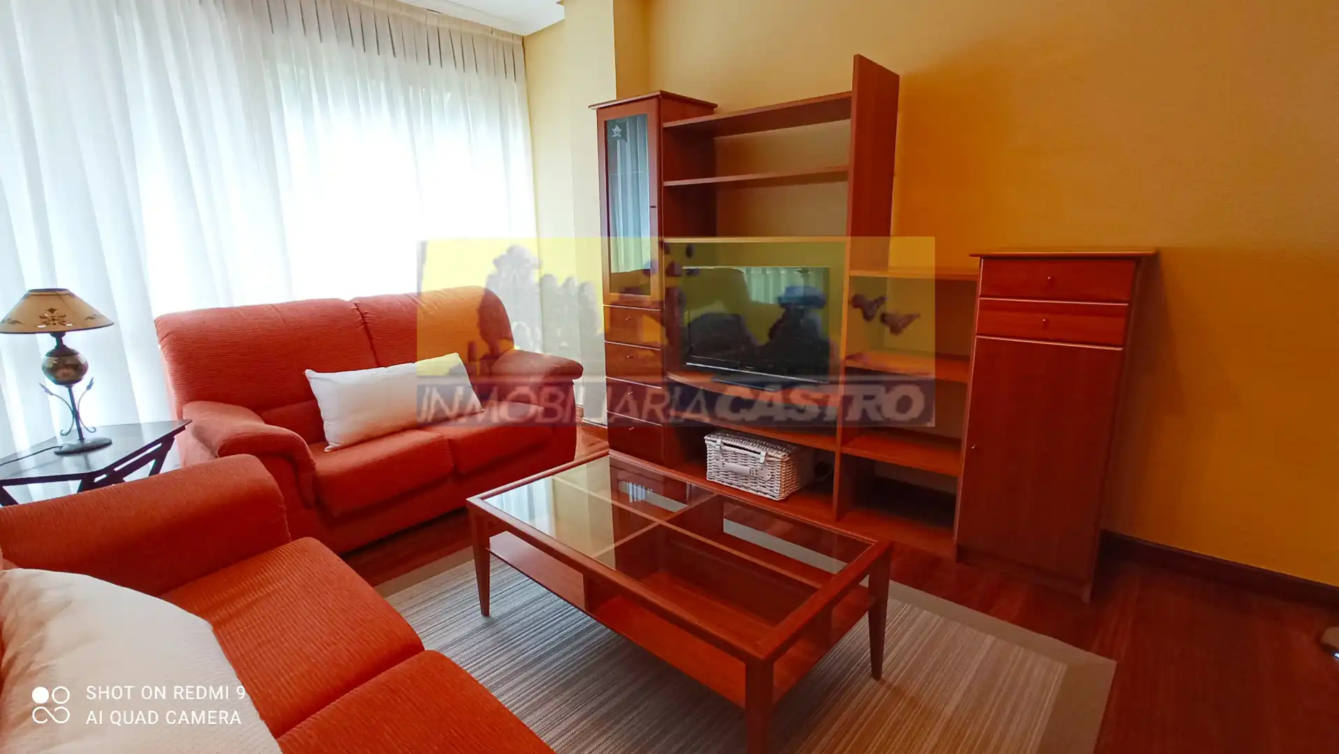 Sala de estar de Piso de alquiler en Castro-Urdiales con Calefacción, Amueblado y Balcón