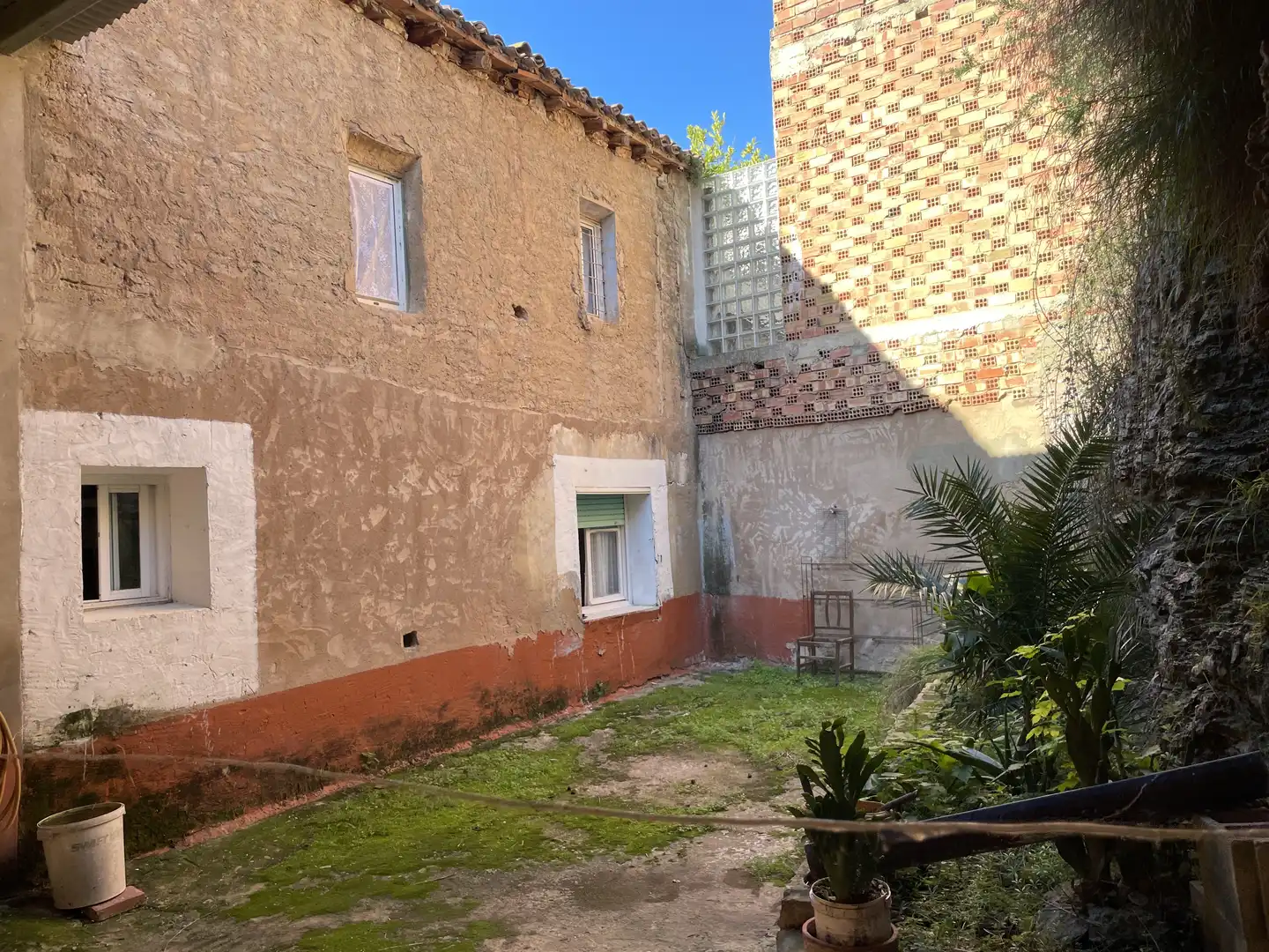 Casa adosada en venta en San Adrián