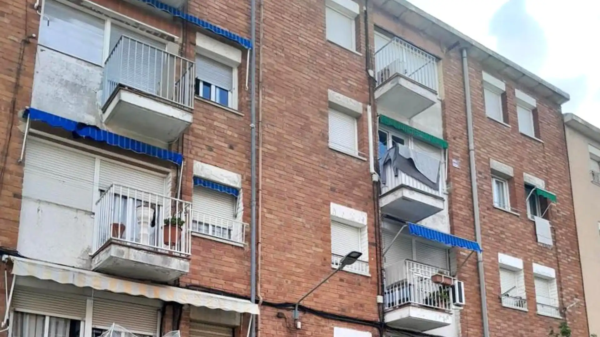 Vista exterior de Apartamento en venta en Terrassa