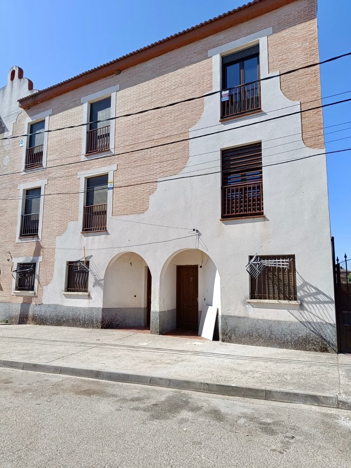 Exterior view of Flat for sale in Hormigos