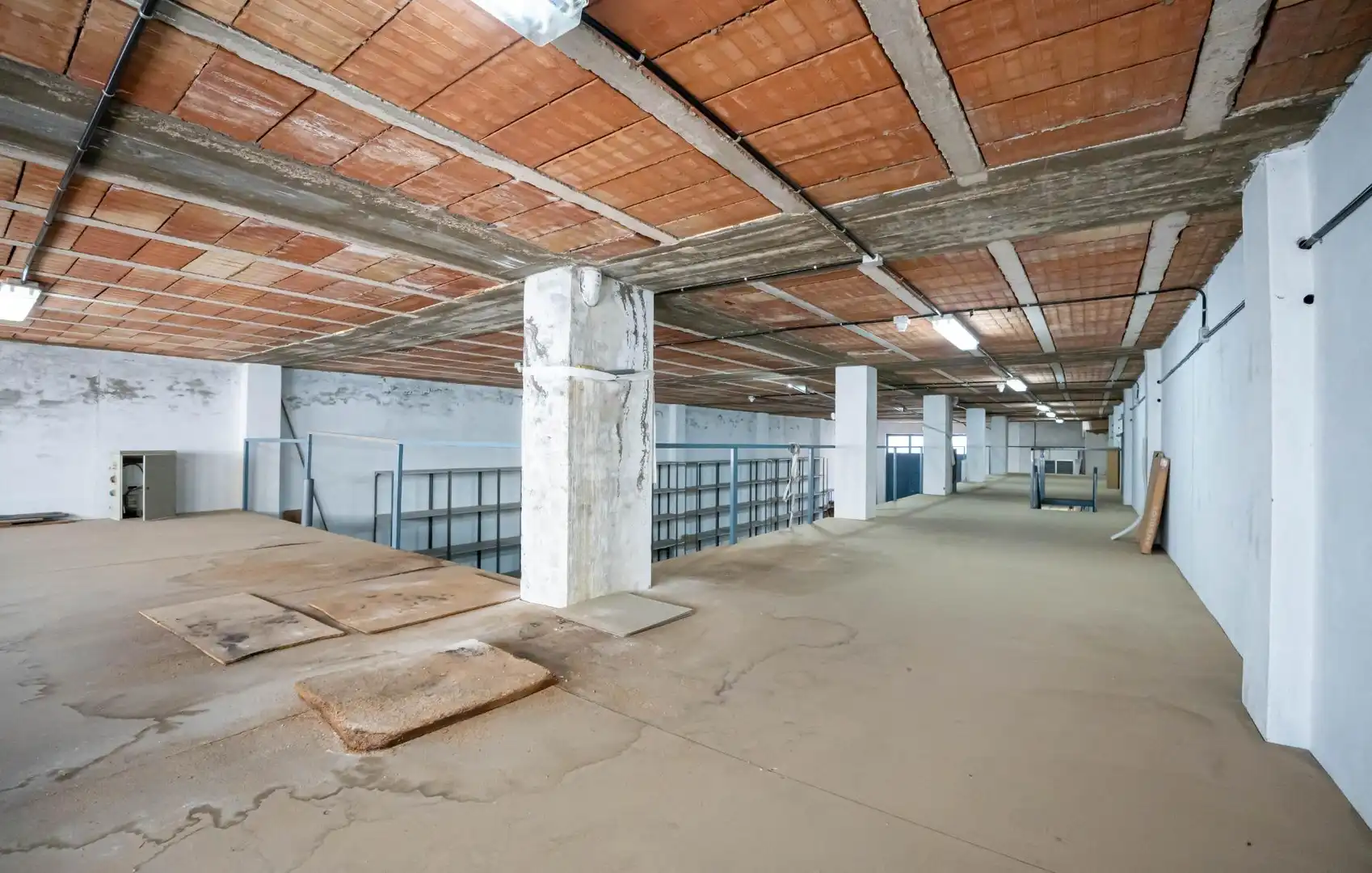 Business premises for sale in Avenida CONSTITUCION 38, imagen 32