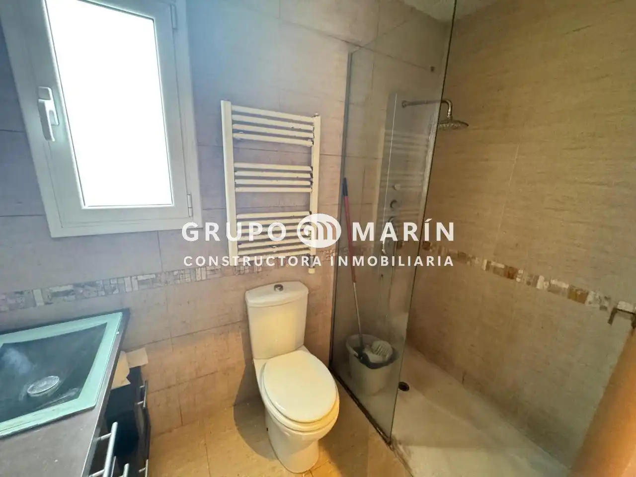 Bathroom of Flat for sale in Premià de Mar