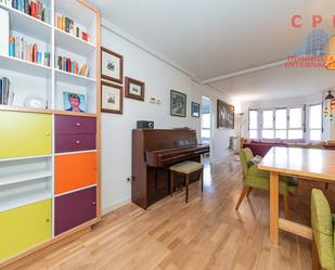 Dining room of Duplex to rent in  Madrid Capital  with Air Conditioner, Heating and Furnished