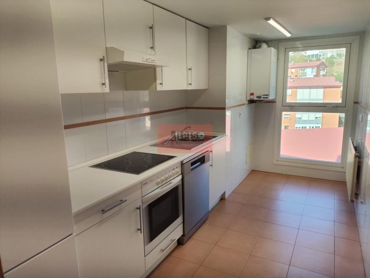 Kitchen of Flat for sale in Ourense Capital   with Heating and Furnished