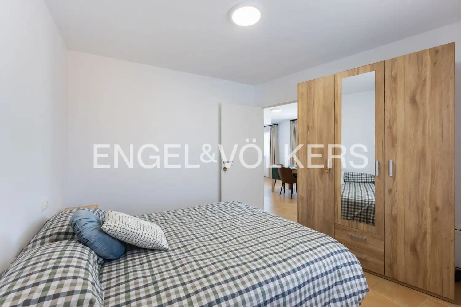Bedroom of Attic for rent in Chóvar  with Heating, Terrace and Furnished
