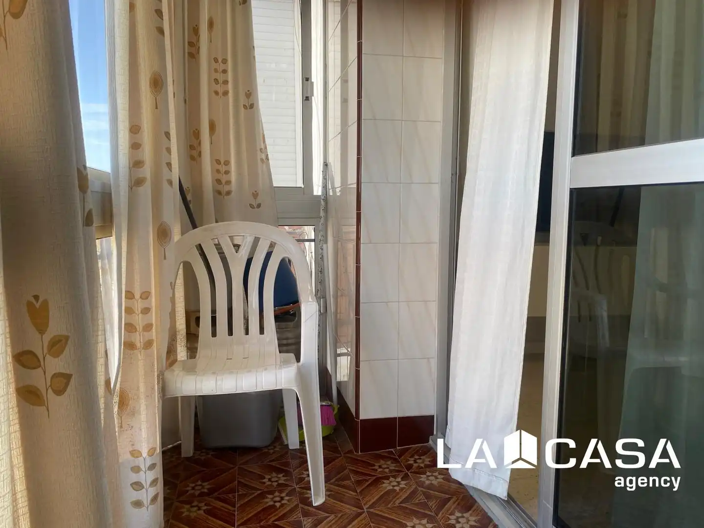 Terrasse von Wohnung zum Verkauf in Dos Hermanas mit Klimaanlage und Terrasse