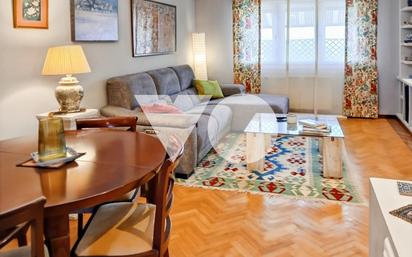 Apartament en venda a De San Marino, Rosas - Musas, San Blas,  Madrid Capital
