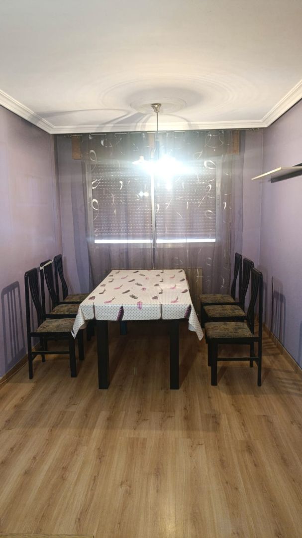 Dining room of Single-family semi-detached for sale in Íscar  with Heating, Private garden and Parquet flooring
