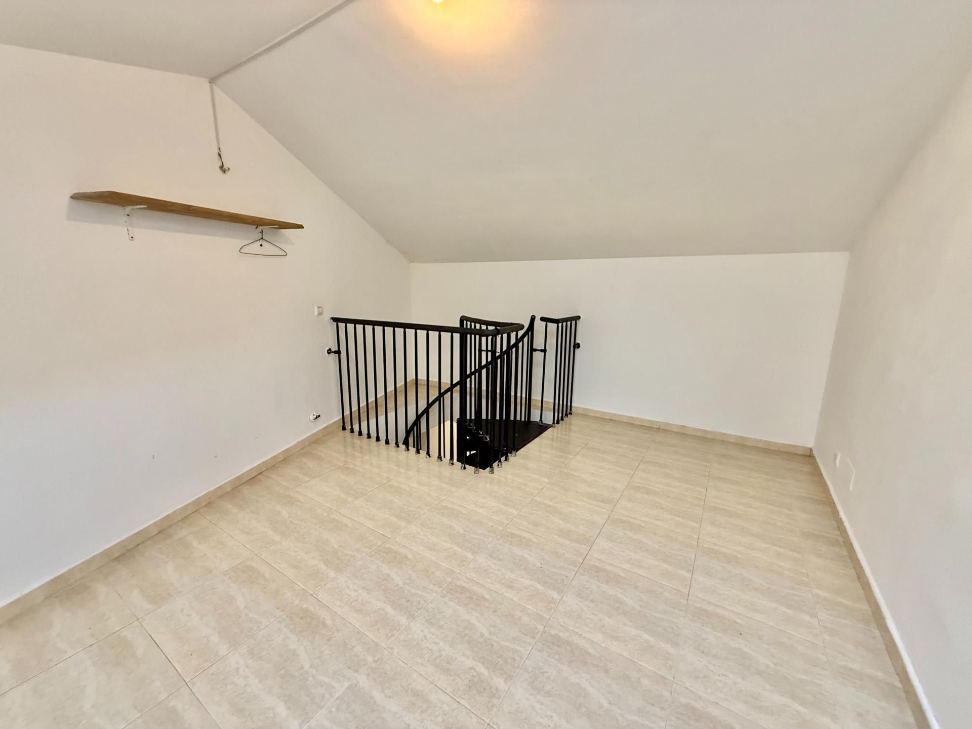 Duplex for sale in Llagostera