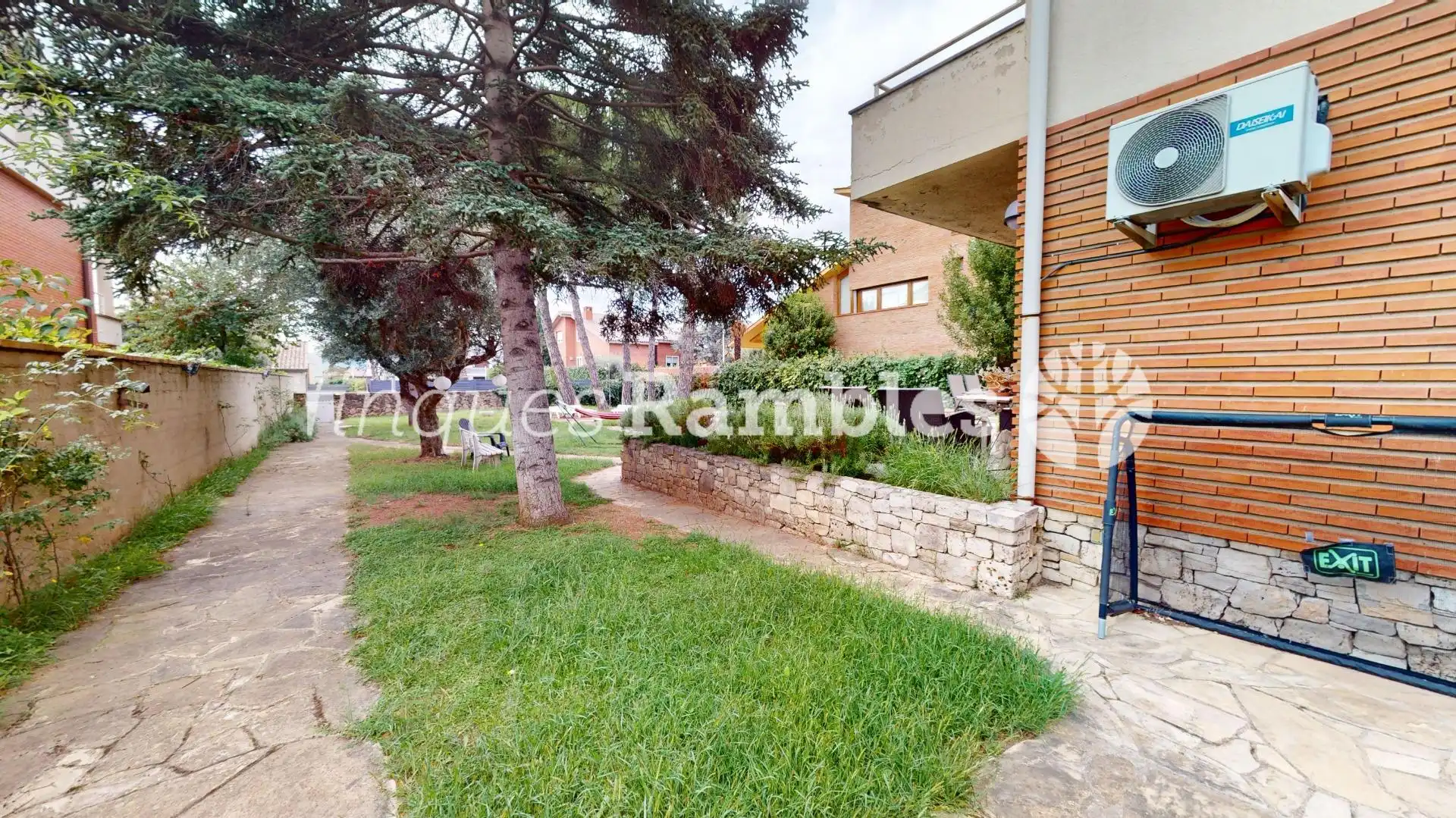 Vista exterior de Casa o chalet en venta en Igualada con Calefacción, Jardín privado y Terraza