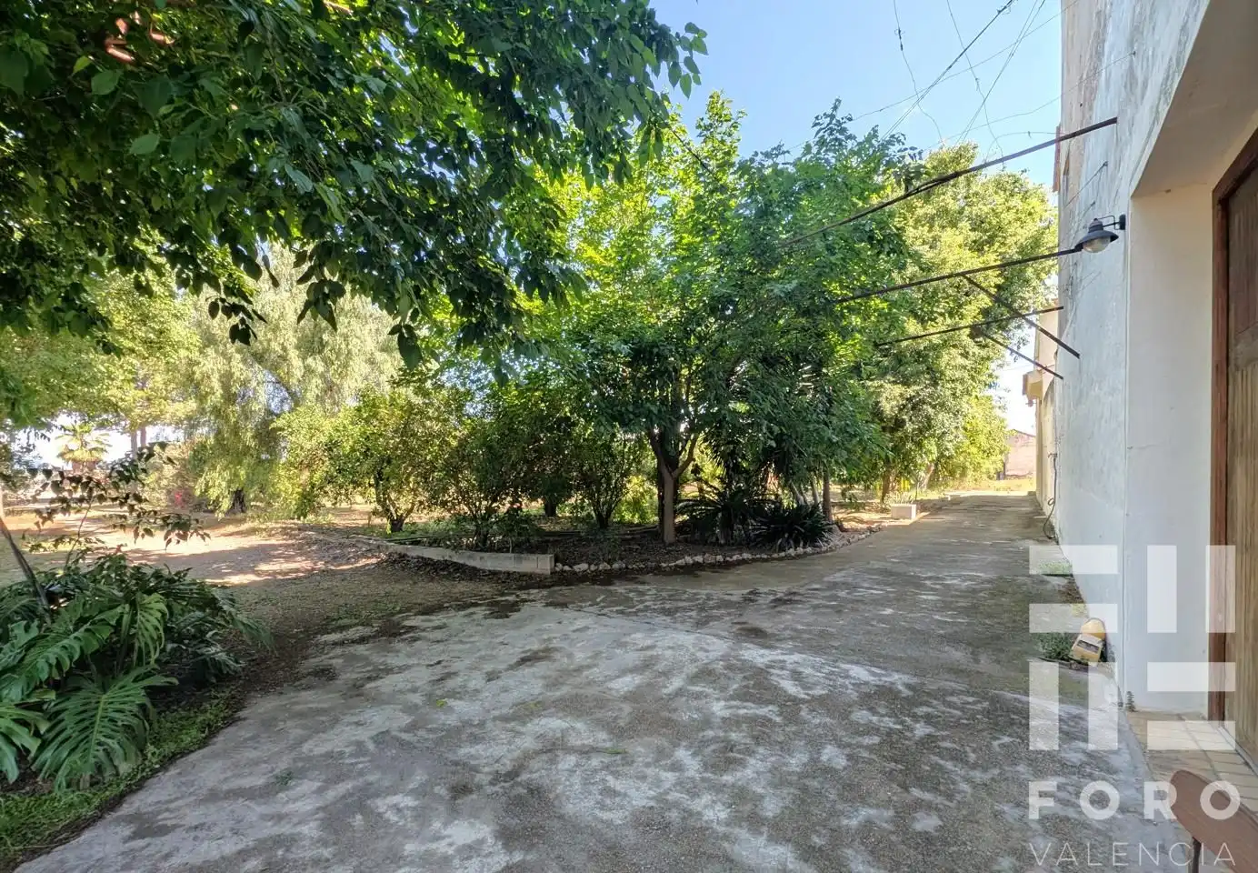 Finca rústica en venta en Alzira con Jardín privado, Balcón y Internet