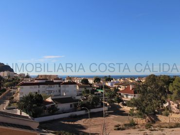 Triplex con balcone in vendita a Calle Jaime Robles Mayor el Rojo