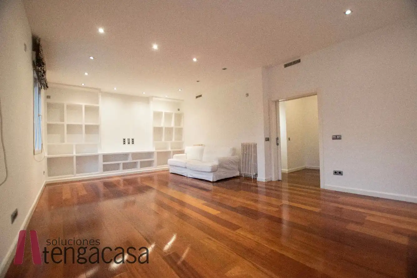 Flat for rent in Calle de Blasco de Garay, 100, Vallehermoso