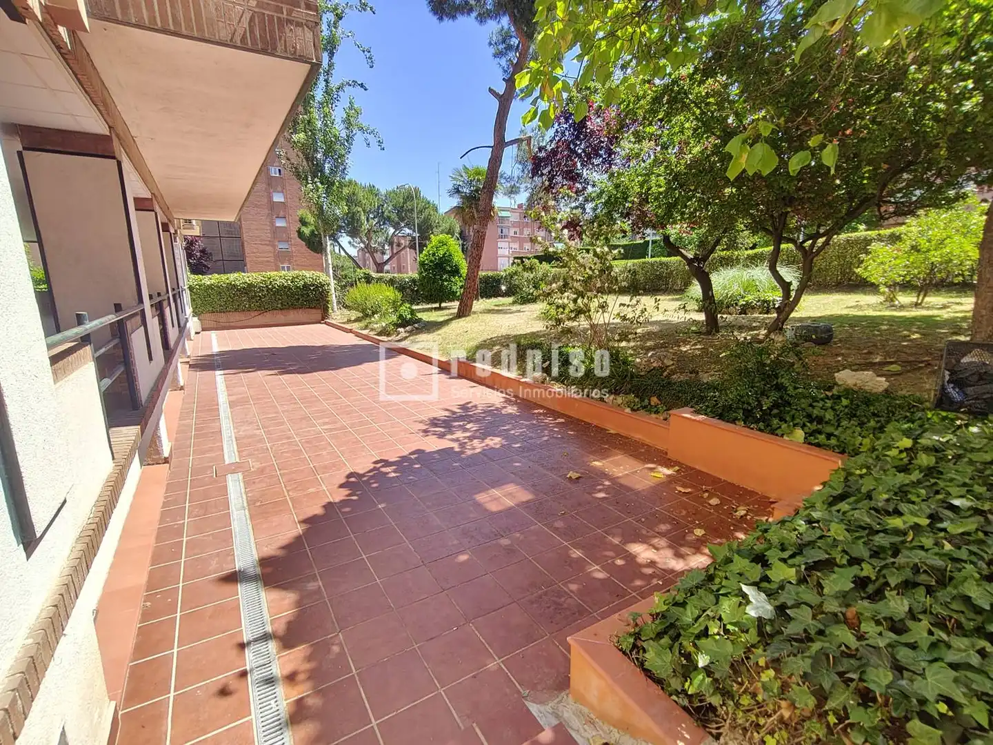 Garten von Wohnung zum Verkauf in Madrid mit Klimaanlage, Heizung und Privatgarten