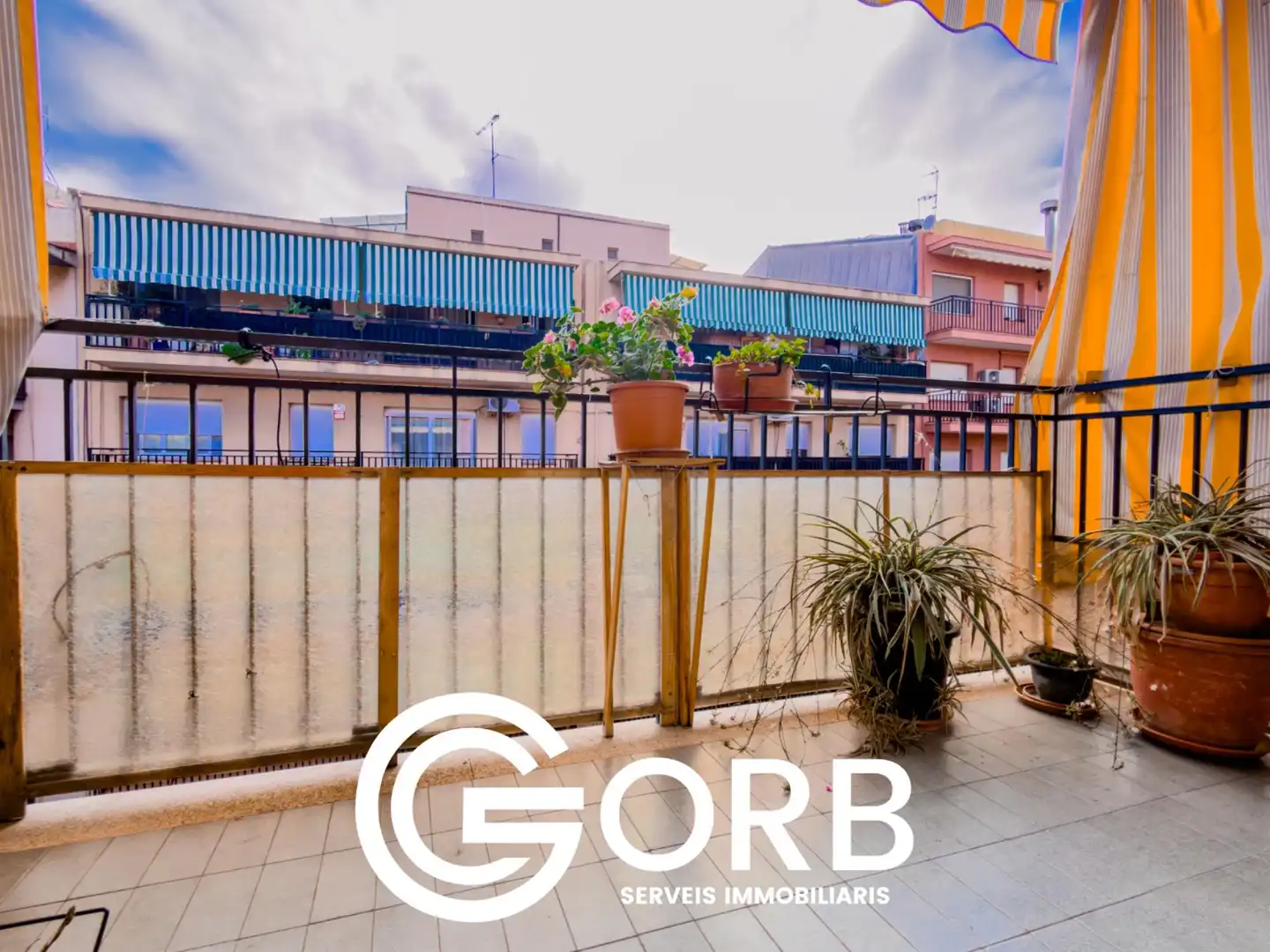 Terrasse von Wohnung zum Verkauf in Mataró mit Klimaanlage, Heizung und Terrasse