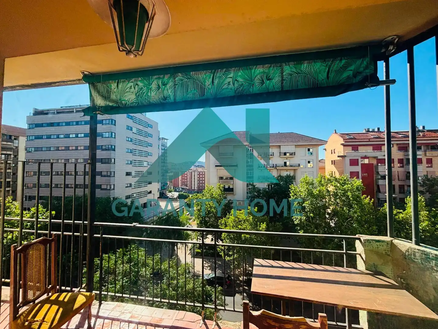 Vista exterior de Pis en venda en Cáceres amb Calefacció, Terrassa i Moblat
