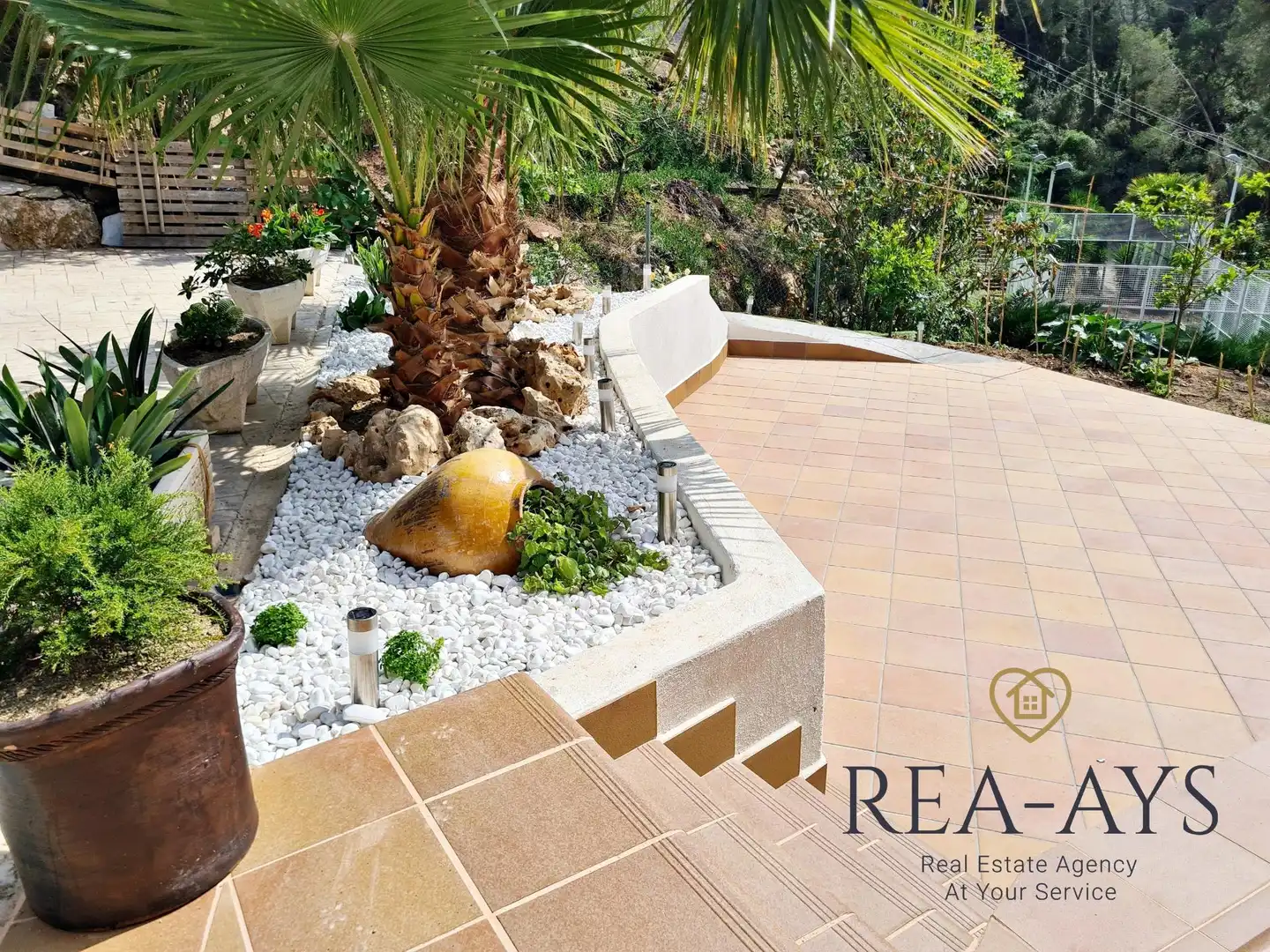Terraza de Casa o chalet en venta en Cervelló con Aire acondicionado, Calefacción y Jardín privado
