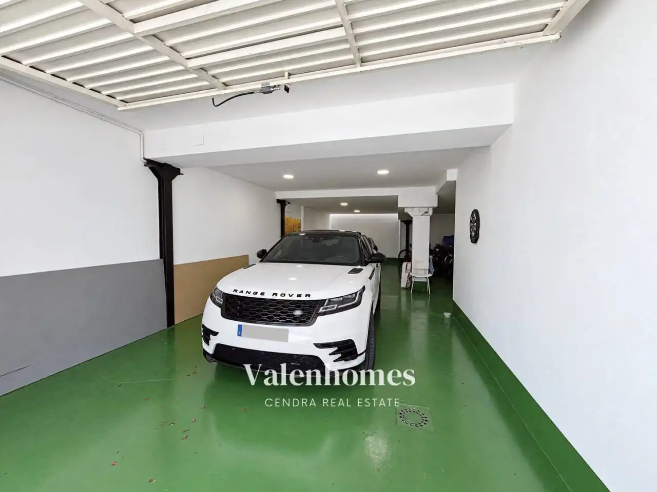 Parking de Casa o chalet en venta en Terrassa con Aire acondicionado, Calefacción y Terraza