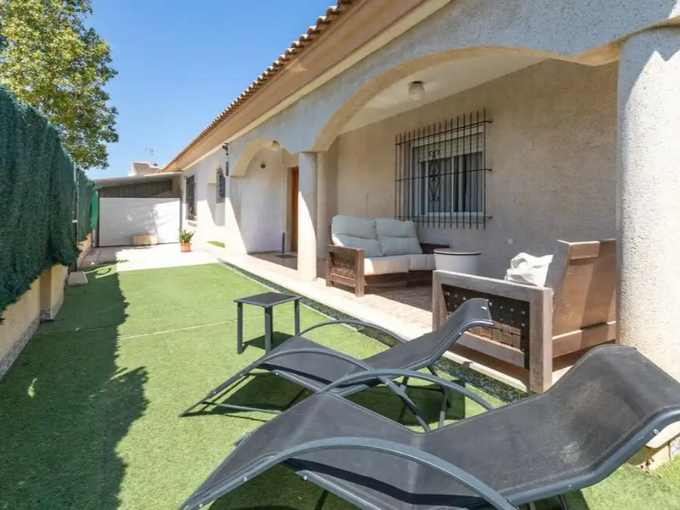 House for sale in Calle Jaén 2, imagen 2