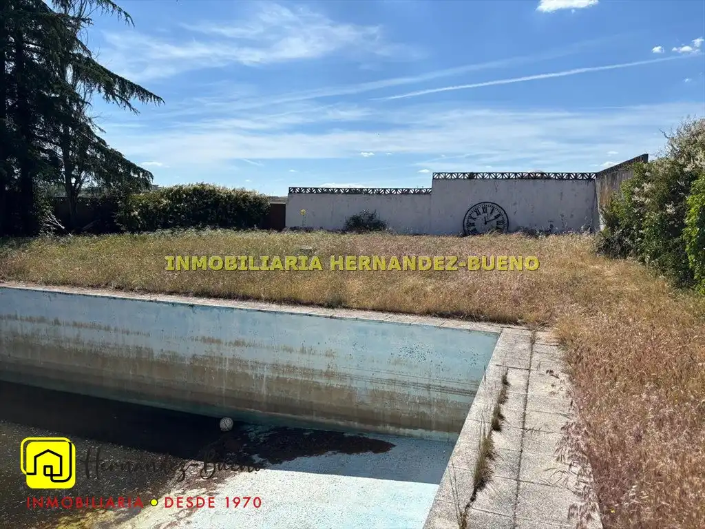 Casa o xalet en venda en Alba de Tormes amb Jardí privat i Piscina