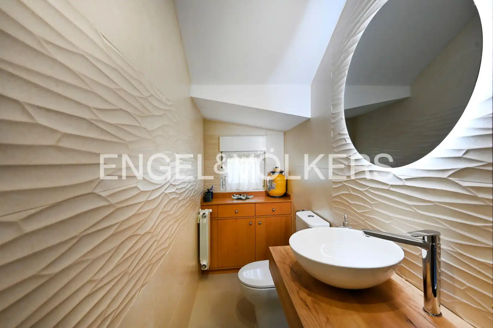 Baño de Casa o chalet en venta en Santa Cruz de Bezana con Aire acondicionado, Calefacción y Jardín privado